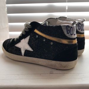 Authentic golden goose